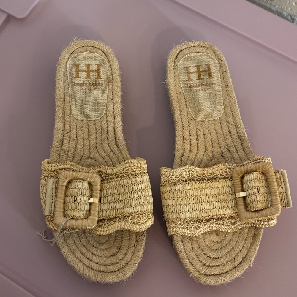NWOT haute hippie raffia sandals with buckle - Picture 2 of 4